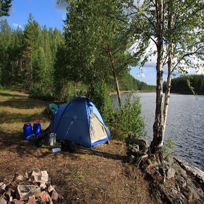 camping near water